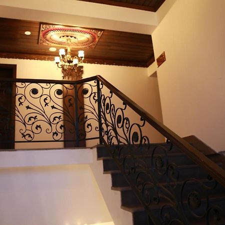 Cheltikov Hotel Карс Экстерьер фото