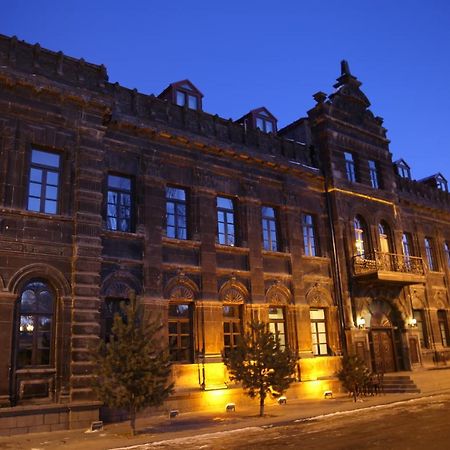 Cheltikov Hotel Карс Экстерьер фото
