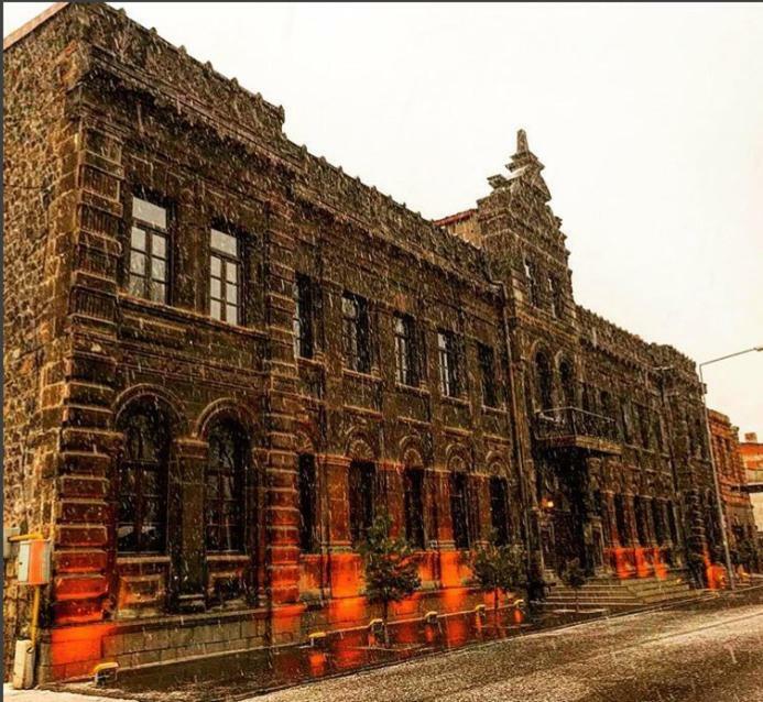 Cheltikov Hotel Карс Экстерьер фото