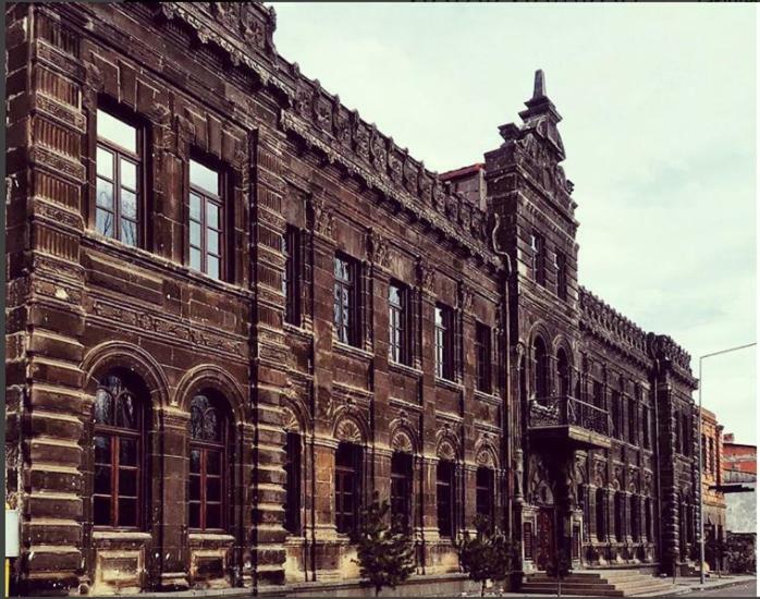 Cheltikov Hotel Карс Экстерьер фото